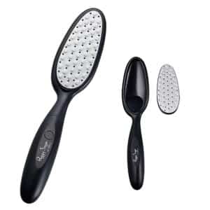 Tehokas ja hygieeninen jalkaraspi poistaa kovettumat ja paksuuntuneen ihon vaivatta. Nauti silkkisen pehmeistä jaloista helposti kotona!