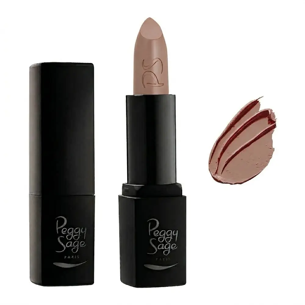 Peggy Sage Beige Glossy 207, kiiltävä nuden sävyinen huulipuna ja kermainen värinäyte.