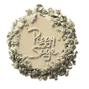 Luo elegantti katse Peggy Sage Glitter Beige -luomivärillä. Lämmin sävy ja hienostunut kimallus sopivat täydellisesti niin arkeen kuin juhlaan.
