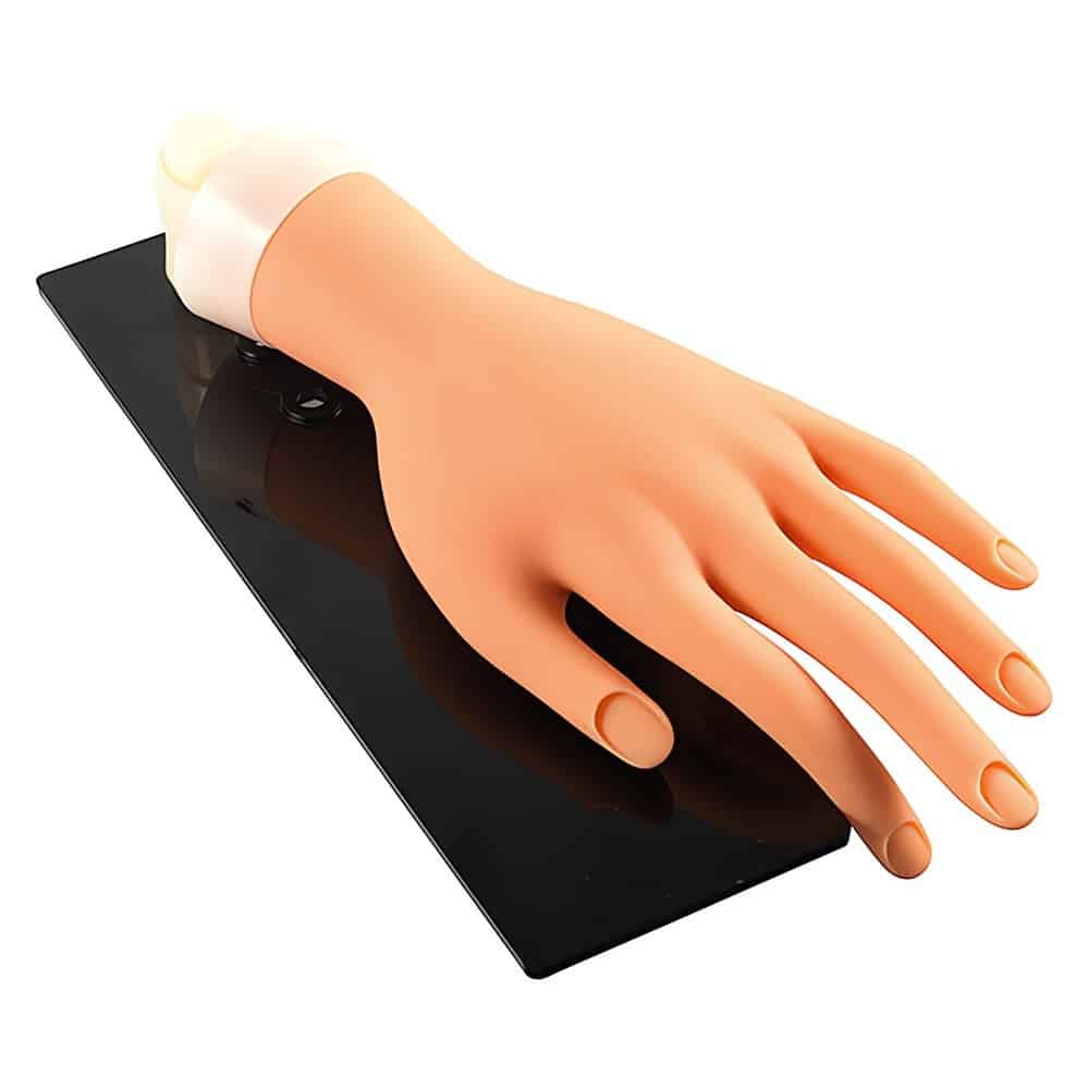 Täydellinen setti kynsimuotoilun harjoitteluun! Sisältää realistisen harjoituskäden