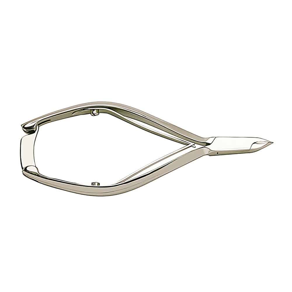 Laadukkaat kynsinauhapihdit ruostumatonta terästä. 3 mm terä mahdollistaa tarkan työskentelyn ja huolitellun manikyyrin. Itseavautuva mekanismi helpottaa käyttö