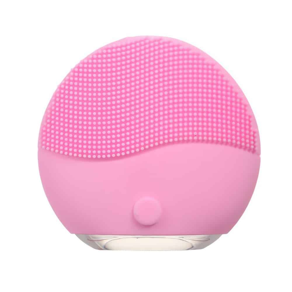 Saavuta kadehdittavan heleä iho värähtelevällä silikonisella kasvojenpuhdistusharjalla. Hygieeninen