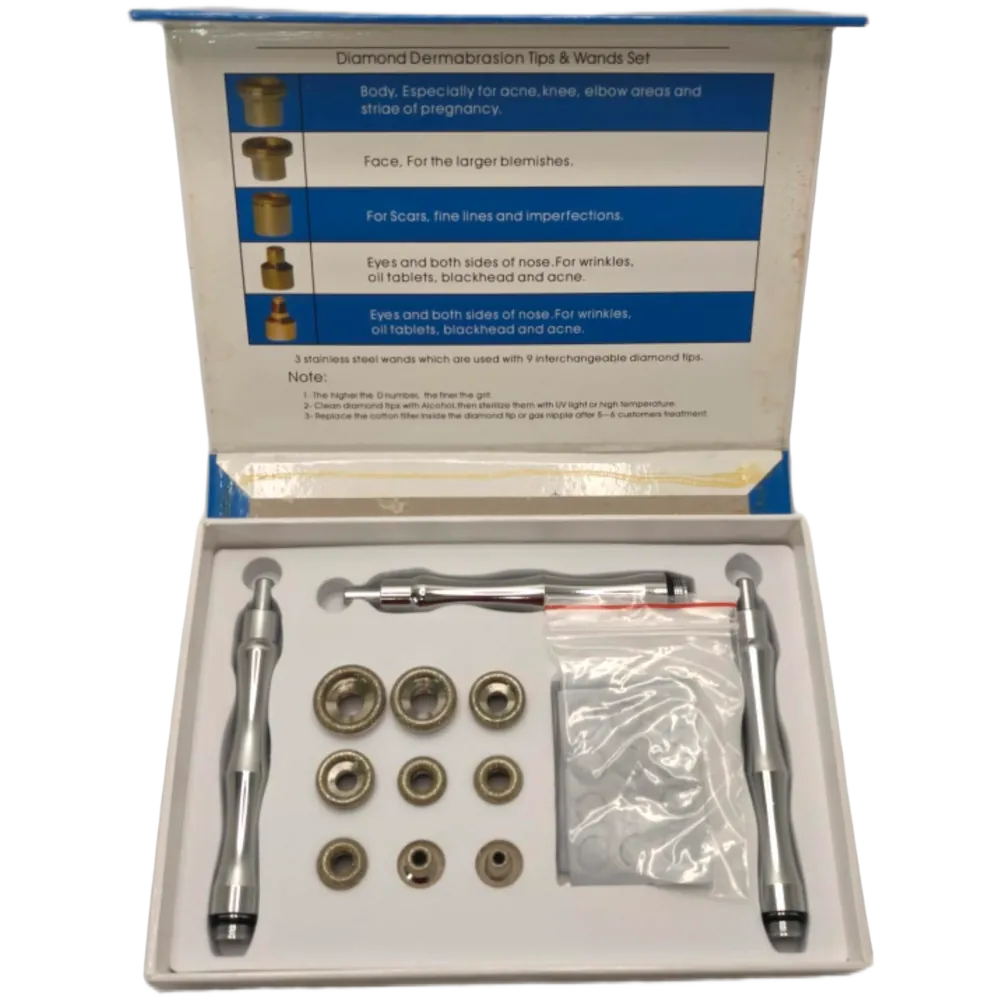 Täydellinen vaihtopääsarja timanttihiontalaitteisiin. Sisältää 9 erilaista kärkeä ja 3 teräsvartta kasvojen ja vartalon ihon monipuoliseen kuorintaan.