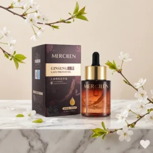 Mercilen Ginseng Lady Photon Oil -kasvoöljypullo ja tumma tuotepakkaus marmorialustalla kirsikankukkien ympäröimänä.
