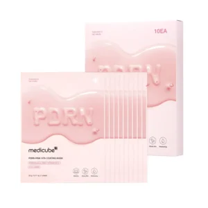Medicube PDRN Pink Vita Coating Mask -kangasnaamion kymmenen kappaleen vaaleanpunainen ulkopakkaus ja sen eteen limittäin pinotut yksittäiset naamiopussit puhtaalla valkoisella alustalla.