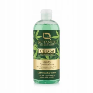 Biotaniqe CBD Micellar Water -misellivesi 400 ml läpinäkyvässä pullossa tummanvihreällä hamppukuvioidulla etiketillä valkoisella taustalla.