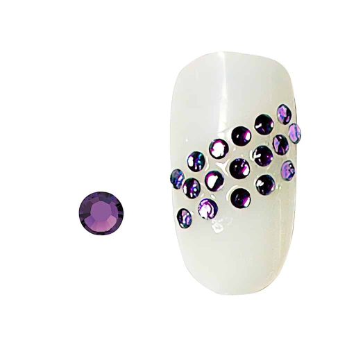 Ametistinväriset Swarovski-kristallistrassit. Tuo kynsillesi kuninkaallista ja säkenöivää loistoa. 20 kpl (1