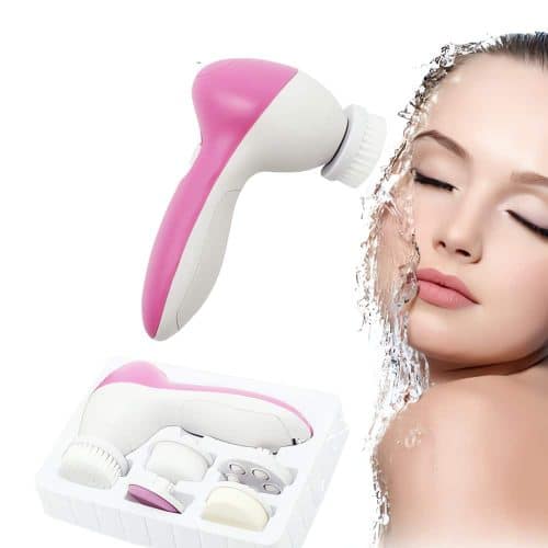 Monipuolinen BeautyCare kasvoharja 5 vaihdettavalla päällä puhdistaa