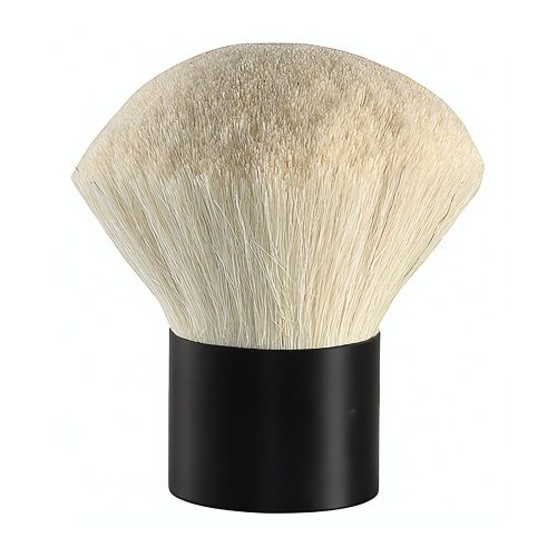 Ylellinen 40 mm kabuki-sivellin aidosta vuohenkarvasta. Tiheä ja pehmeä harjas takaa virheettömän ja luonnollisen lopputuloksen irto- ja kivipuutereille.