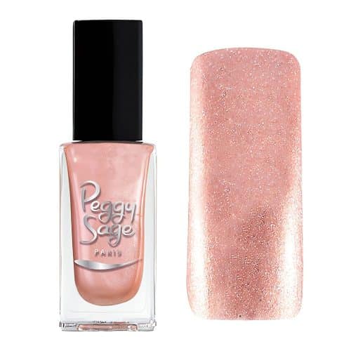 Luo lumoava look! Peggy Sage Lilas Pailleté 007 on säihkyvä glitter-kynsilakka