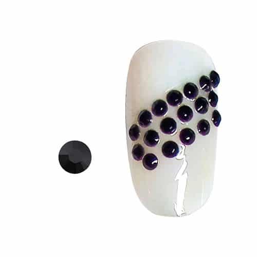 Luo dramaattista eleganssia kynsiisi! Nämä aidot mustat Swarovski-kristallit (SS3